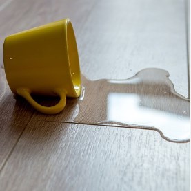 Száraz hátú LVT padló: a legjobb választás a nagy teljesítményű padlóburkolatokhoz